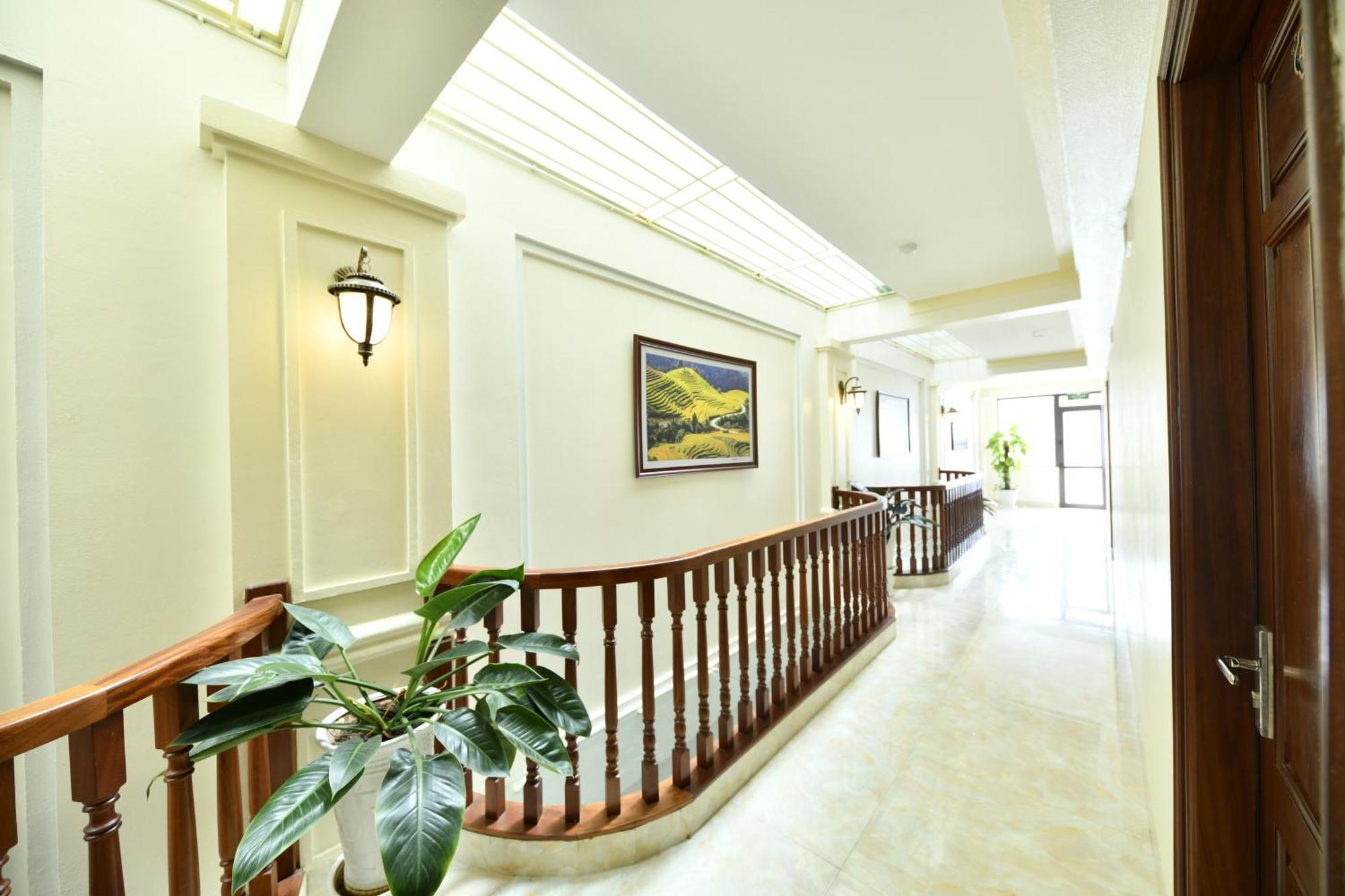 Sapa Symphony Hotel מראה חיצוני תמונה
